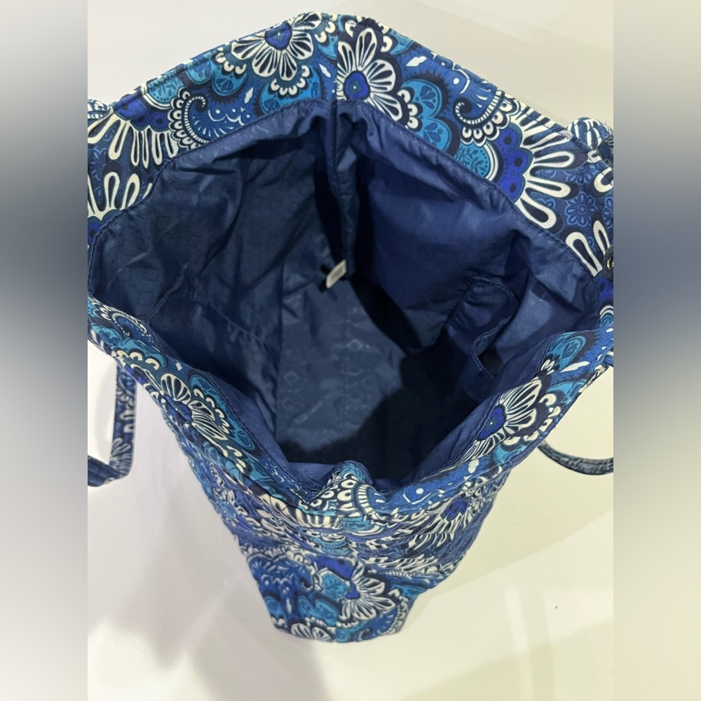 Vera Bradley Blue Floral Quilted Tote - Picture 7 of 9